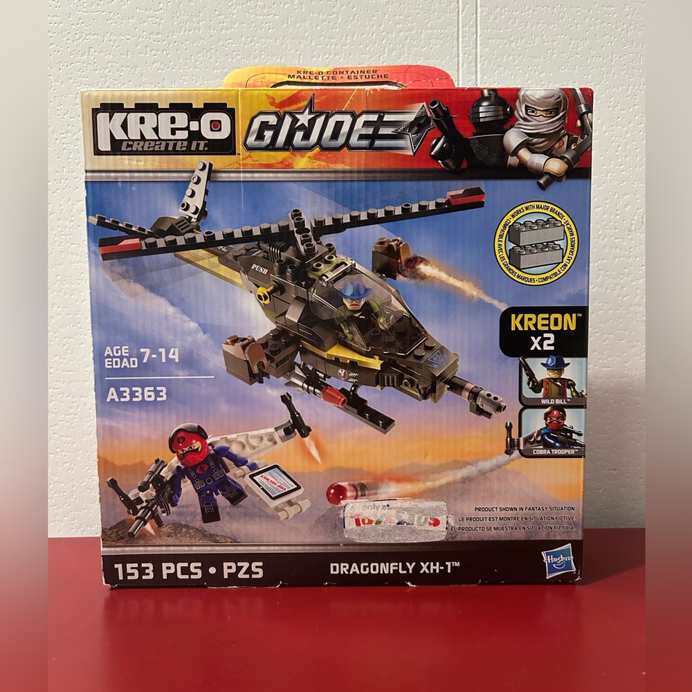G.I. Joe Dragonfly XH-1 Building Set by Hasbro